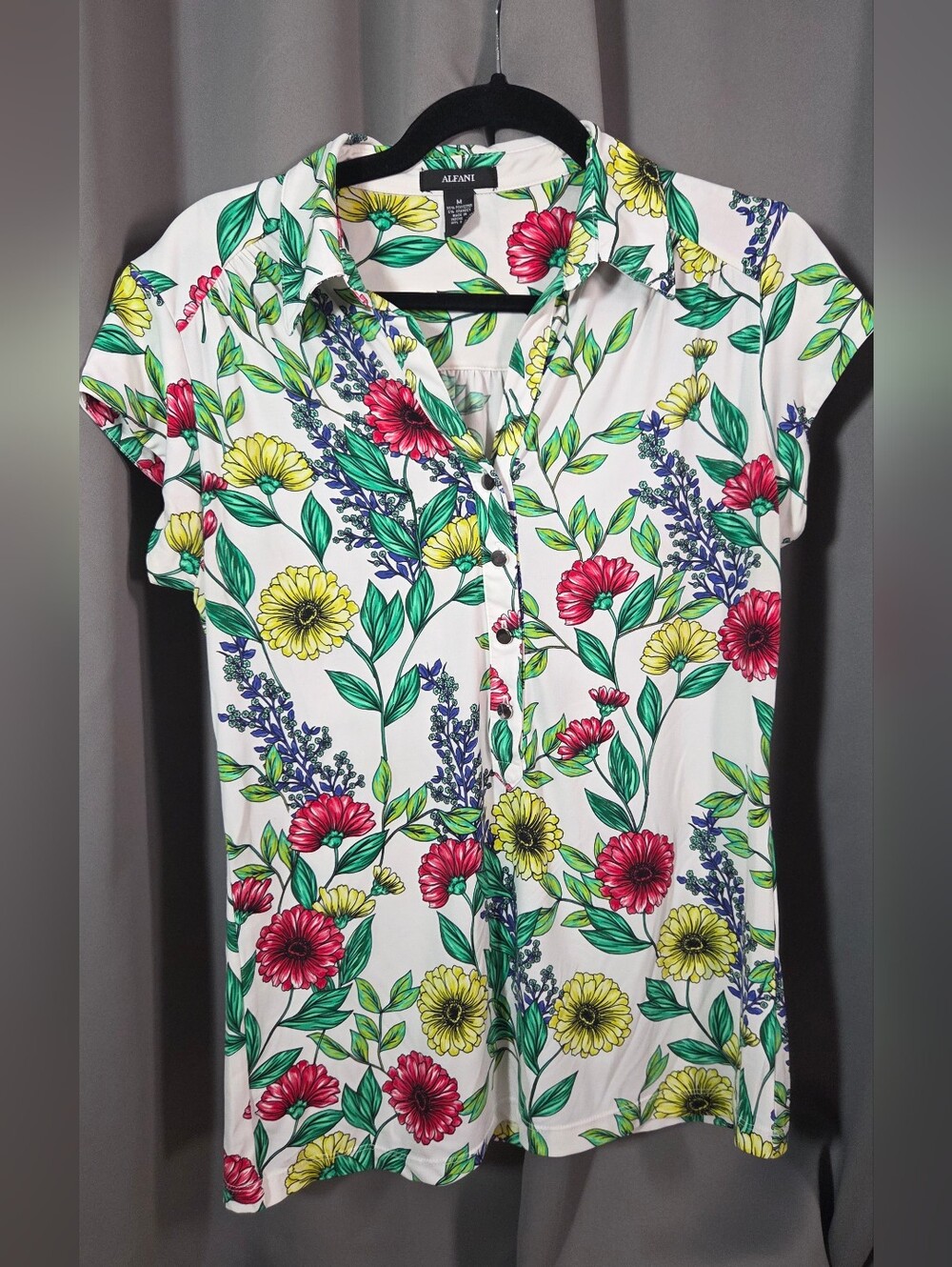 Alfani Floral Button-Front Short Sleeve Top in White with Red,‎ Yellow & Green